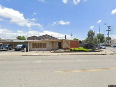 Main picture of 126 N Sanborn Rd