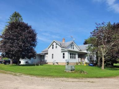 Main picture of 8388 Walrath Rd