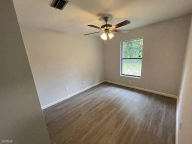 Main picture of 4108 NW 1st St