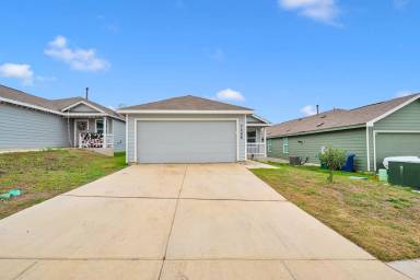 Main picture of 7206 Satellite Way