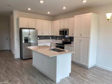 Main picture of 9037 Zevon Ct