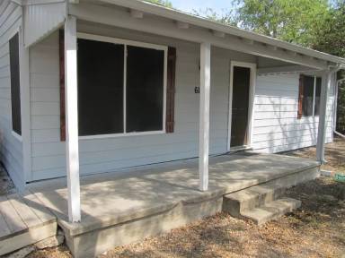 Main picture of 610 Jefferson Ave