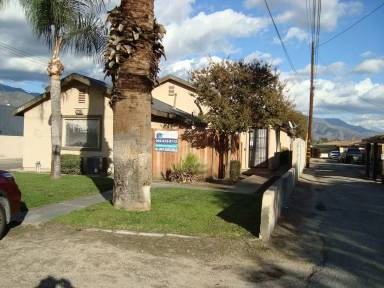 Main picture of 3981 N H St