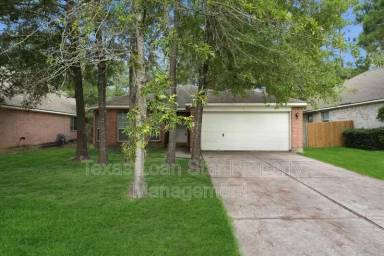 Main picture of 86 Genesee Ridge Dr