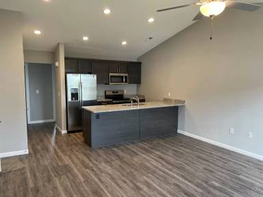 Main picture of 13816 Ledgestone Pl