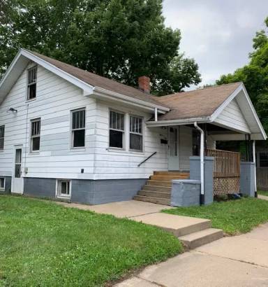 Main picture of 1106 E McClure Ave