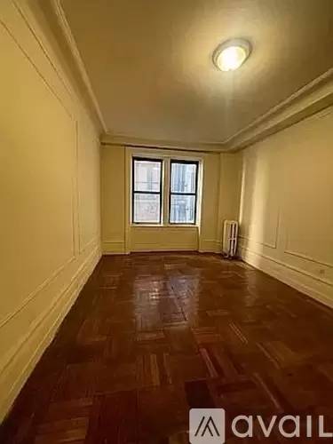 Main picture of 615 W 150th St