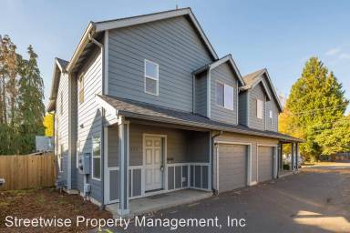 Main picture of 1158 SE Oak St