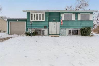 Main picture of 1480 Parkview Dr