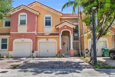 Main picture of 16673 SW 78th Ter