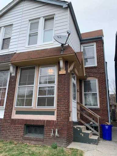 Main picture of 2427 N 5th St