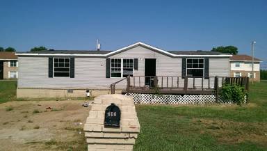Main picture of 606 Shoreline