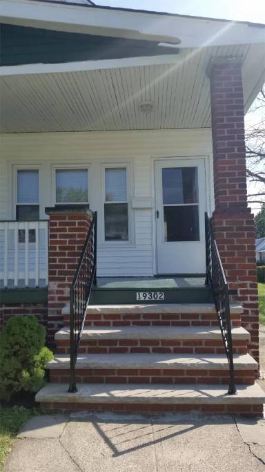 Main picture of 19302 Arrowhead Ave