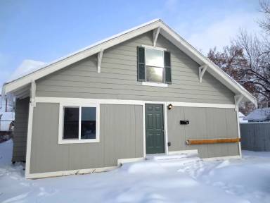 Main picture of 805 E 4th St