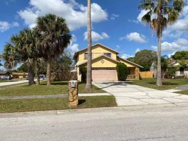 Main picture of 5205 Dublin Pl