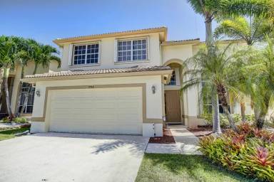 Main picture of 7769 Colony Lake Dr