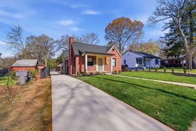 Main picture of 1838 Merriman Ave