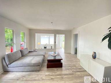 Main picture of 1278 5th Ave N