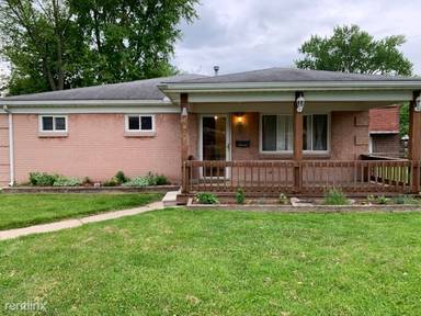 Main picture of 1424 Mound Ave