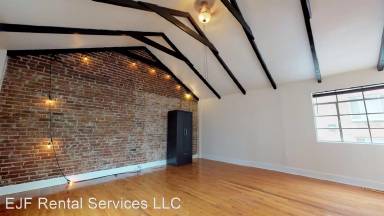 Main picture of 115 C St SE