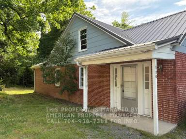 Main picture of 130 Lilly Ave