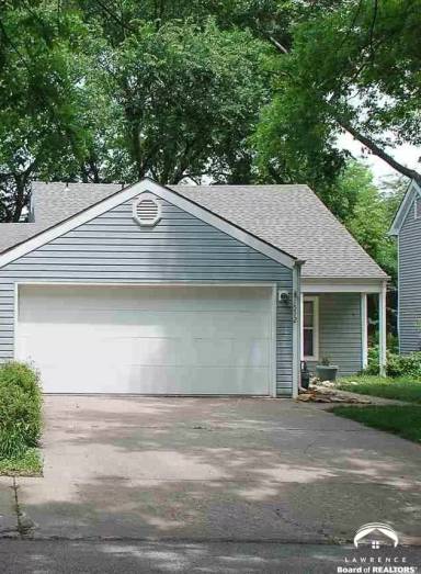 Main picture of 1512 Pin Oak Dr