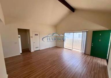 Main picture of 4567 West 159th Street