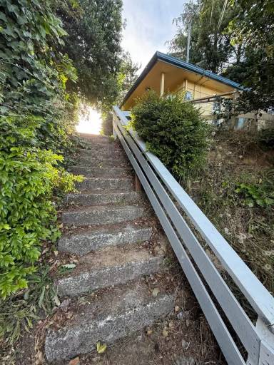 Main picture of 2086 McPherson St