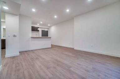 Main picture of 8600 Glenoaks Apartments