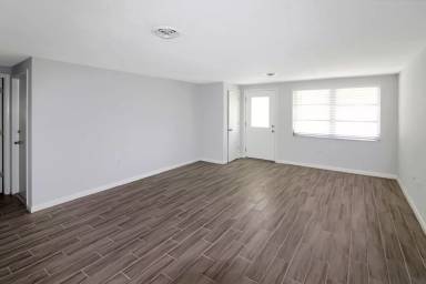 Main picture of 800 Darwin Rd