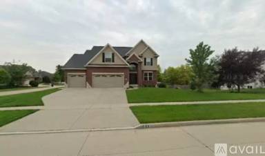 Main picture of 5019 Francesco Ln
