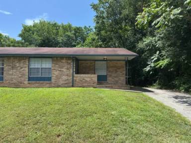 Main picture of 8726 Millard Lee Ln