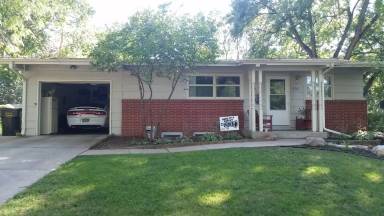 Main picture of 461 Steinway Rd