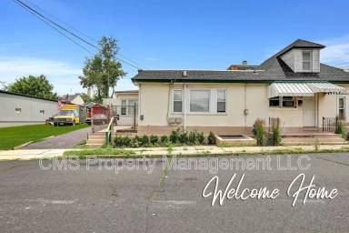 Main picture of 44 Dover Ave