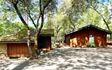 Main picture of 855 Arrowhead Ln