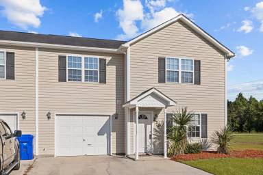 Main picture of 216 Smallwood Rd