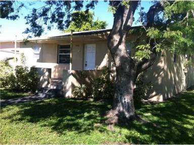 Main picture of 5201 Fletcher St