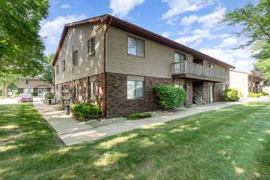 Main picture of Green Briar Apartments