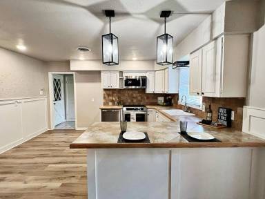 Main picture of 5208 16th St