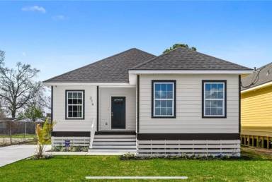 Main picture of 216 Trudeau Dr