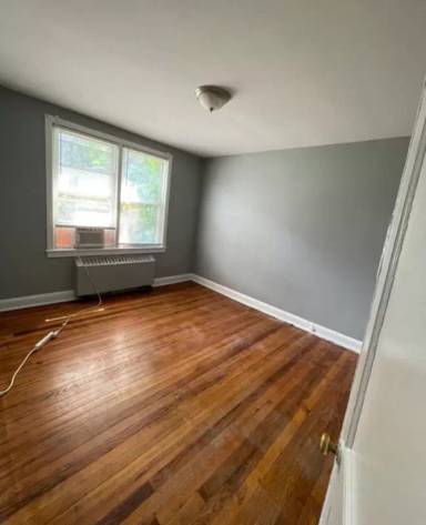 Main picture of 1135 16th St NE