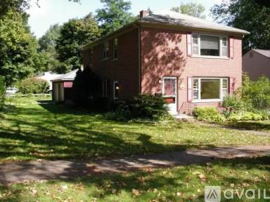 Main picture of 1416 Arborview Blvd