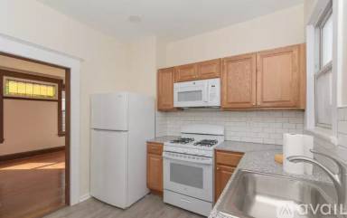 Main picture of 23 Lincoln Ave