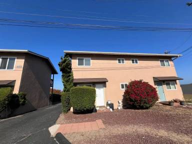 Main picture of 2095 9th St