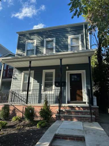 Main picture of 55 12th Ave