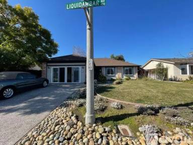 Main picture of 455 Liquidambar Way