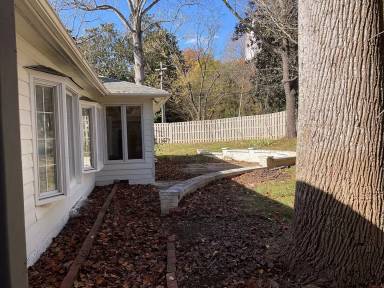Main picture of 280 Main St