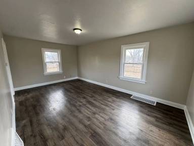Main picture of 1705 7th St