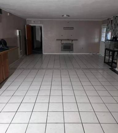 Main picture of 3725 Winbourne Ave