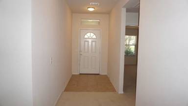 Main picture of 15619 Turfway Park